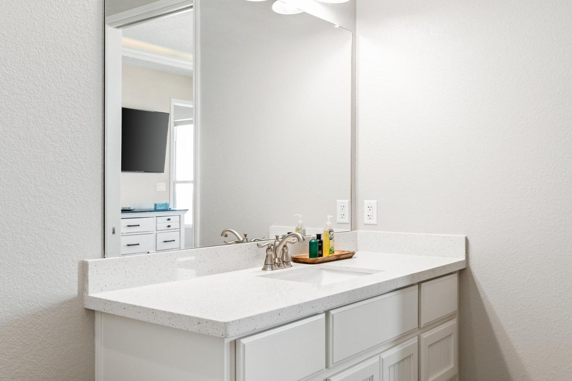 Stylish 4Br Crystal Beach Retreat Walk To Beach Bolivar Peninsula Exterior foto